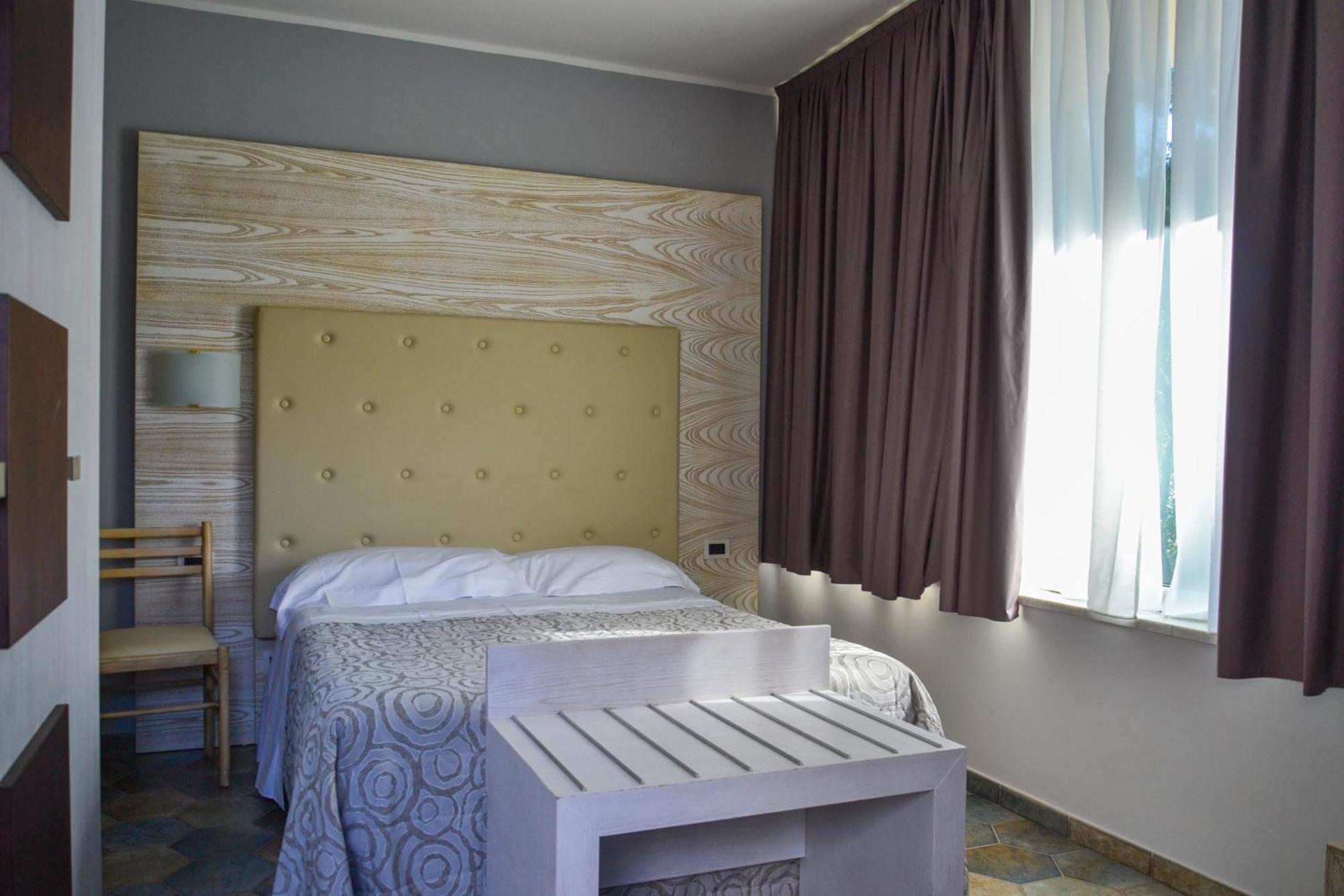 Hotel Villa Elsa Марина-ді-Масса Номер фото