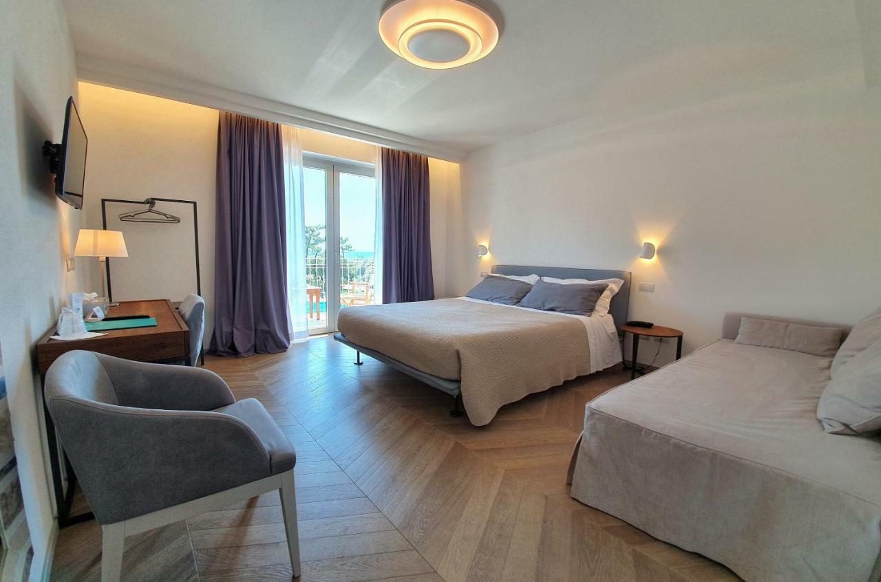 Hotel Villa Elsa Марина-ді-Масса Екстер'єр фото